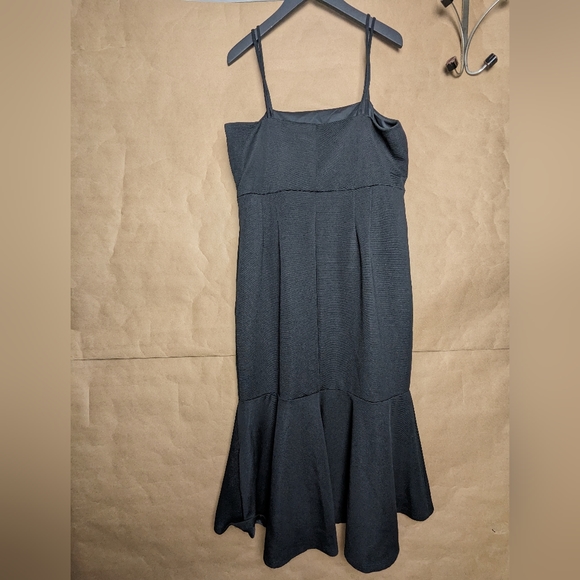 NWOT Eloquii Black Double - Strap Midi Trumpet Dress - Picture 11 of 13